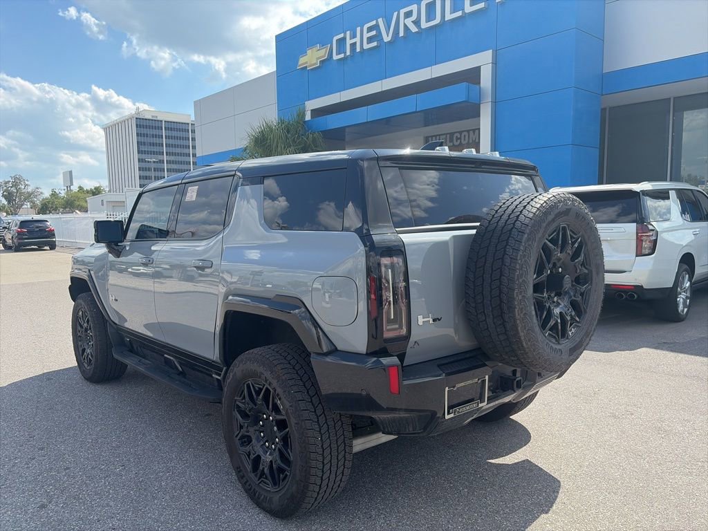 Certified 2024 GMC Hummer EV 2X AWD/4WD image 7