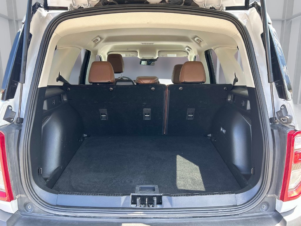 Used 2025 Ford Bronco Sport Outer Banks w/ Outer Banks Tech Package+ AWD/4WD image 17