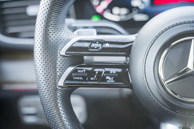 Certified 2025 Mercedes-Benz GLS 450 4MATIC image 30