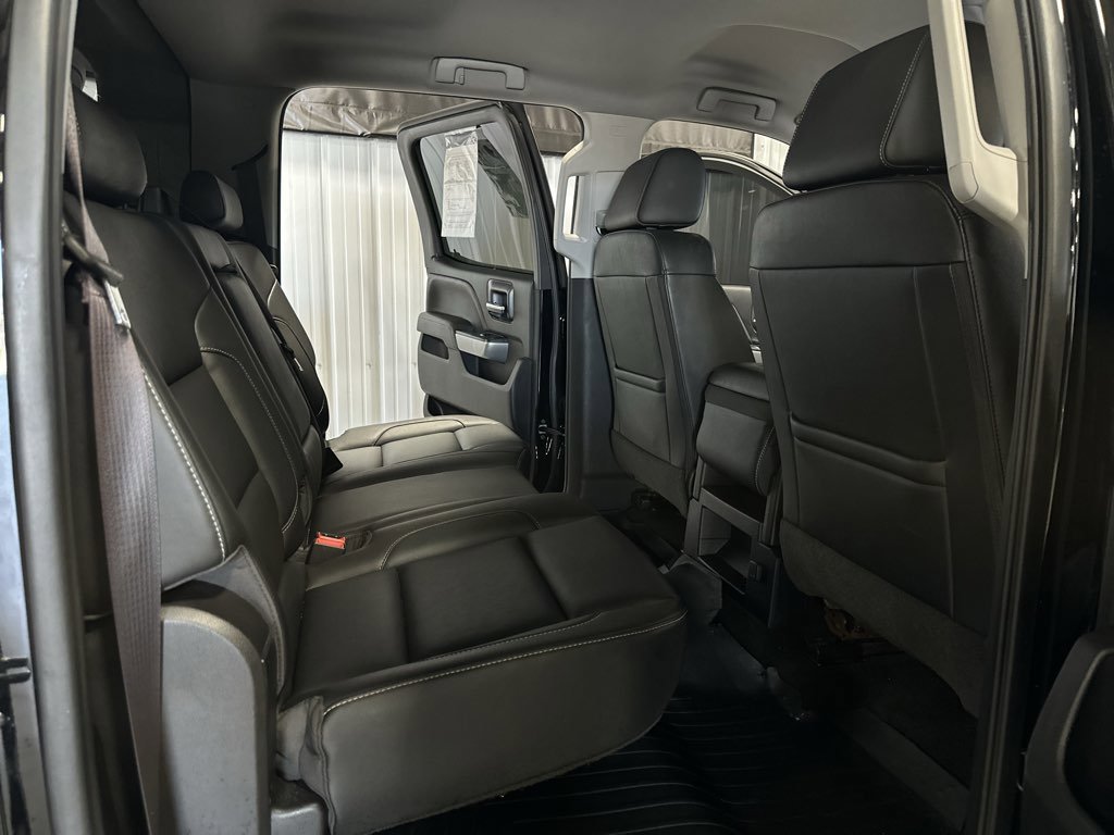 Used 2016 Chevrolet Silverado 2500 LT w/ Midnight Edition image 11