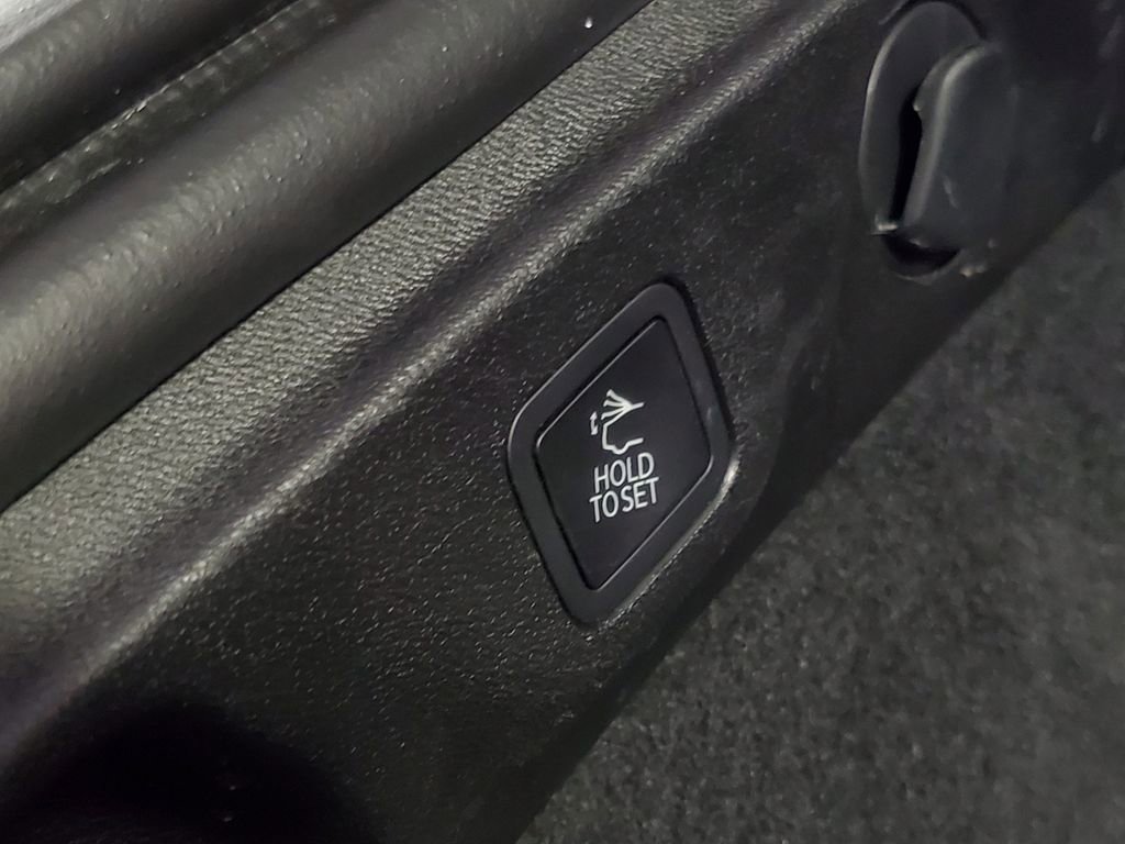 Used 2024 Dodge Charger Daytona Scat Pack w/ Plus Group AWD/4WD image 9