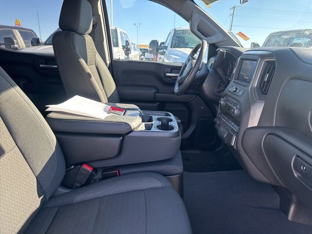 Used 2025 Chevrolet Silverado 1500 Custom image 18