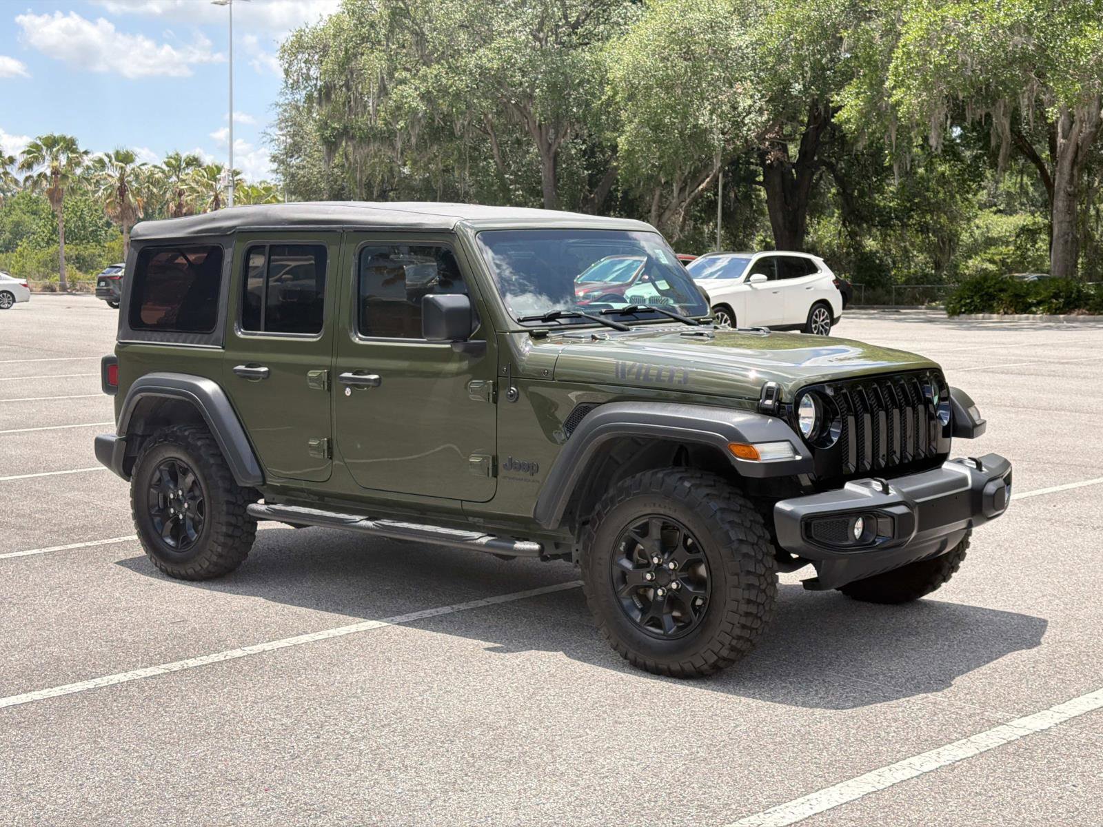 Used 2023 Jeep Wrangler Unlimited Sport AWD/4WD image 2