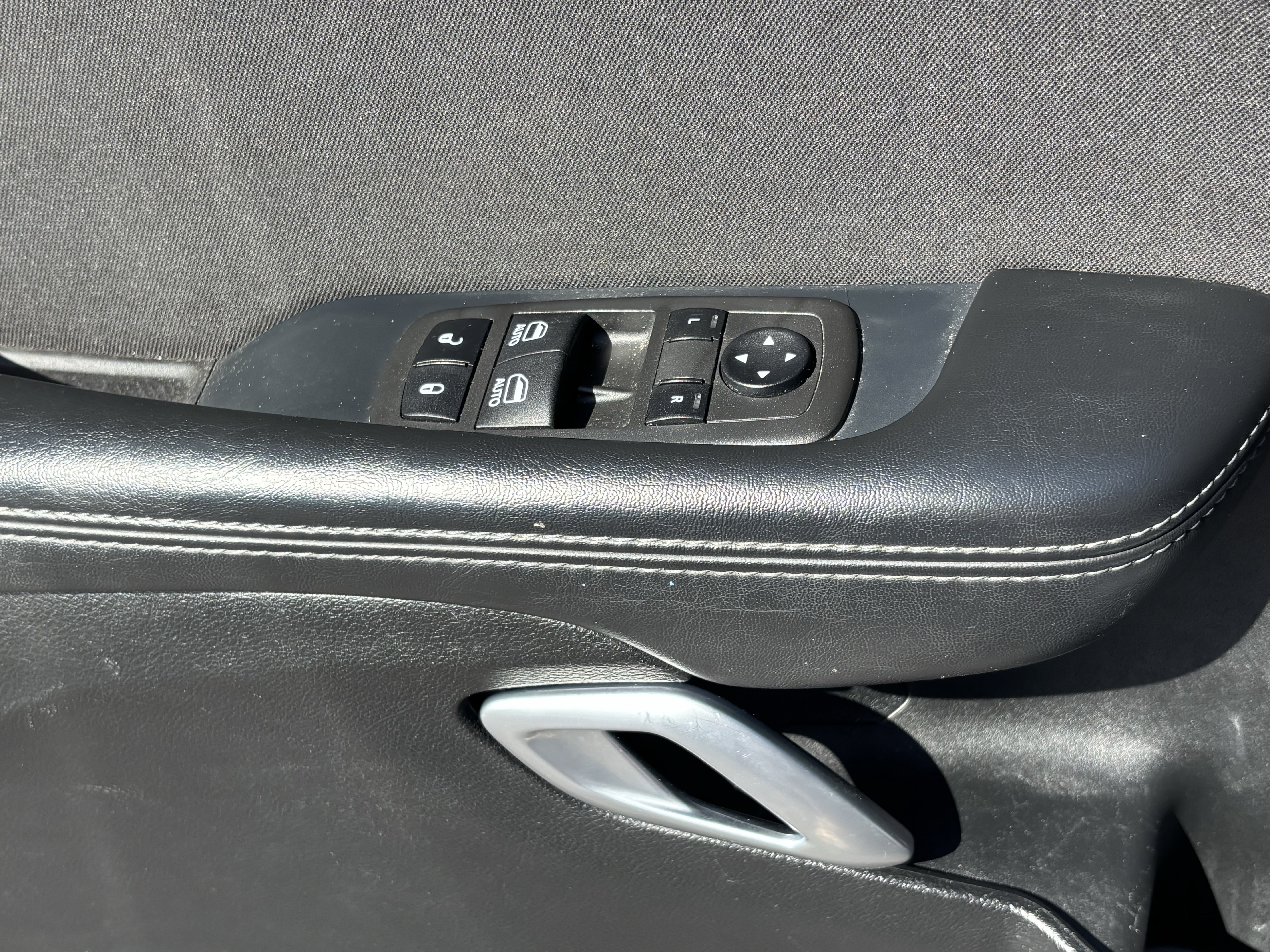 Used 2022 Dodge Challenger GT RWD image 19