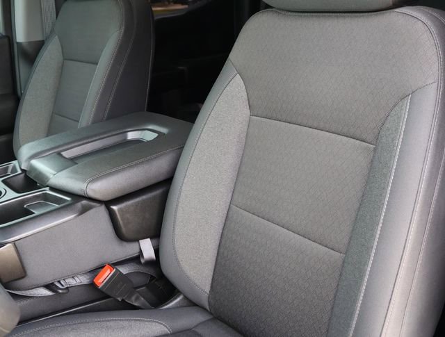 Used 2025 Chevrolet Silverado 1500 Custom image 14