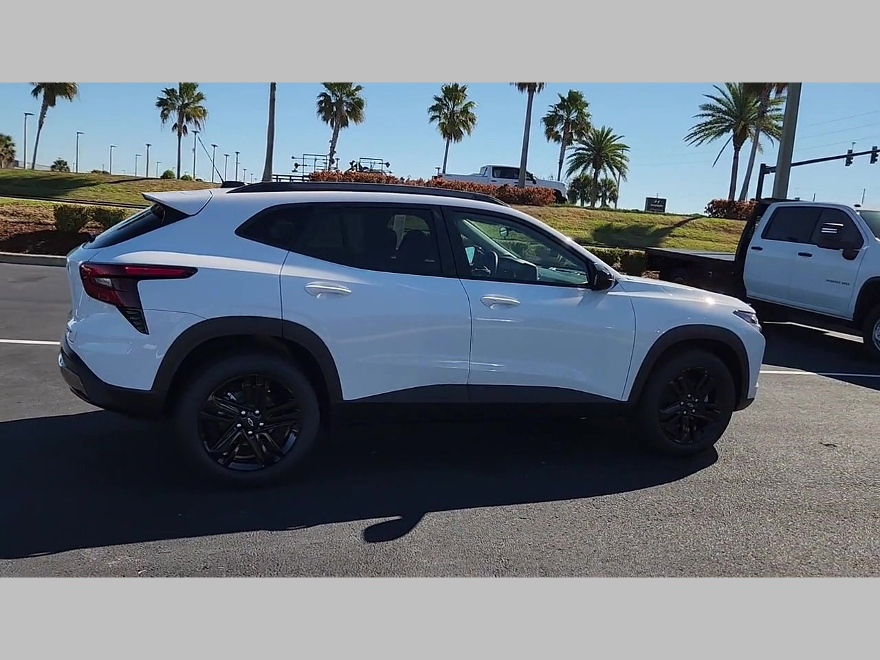 New 2026 Chevrolet Trax ACTIV w/ Sunroof Package image 23