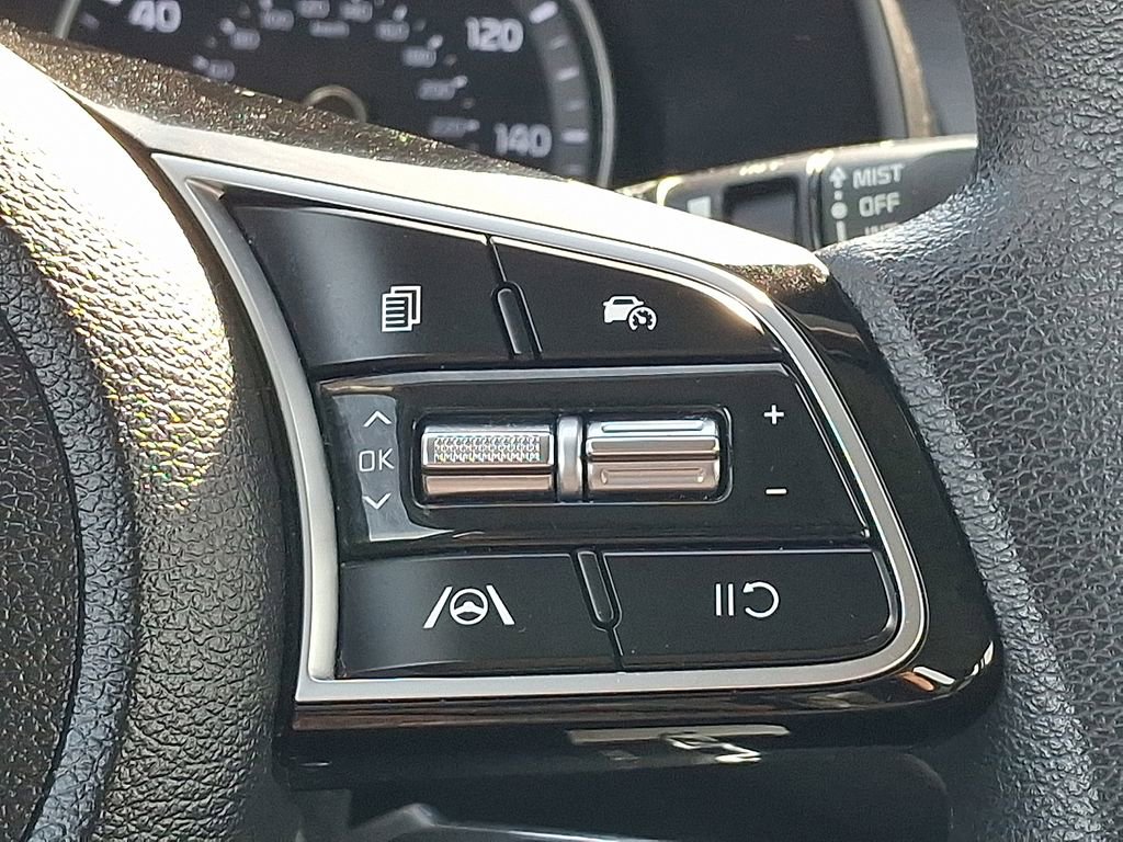 Used 2023 Kia Forte LXS image 21