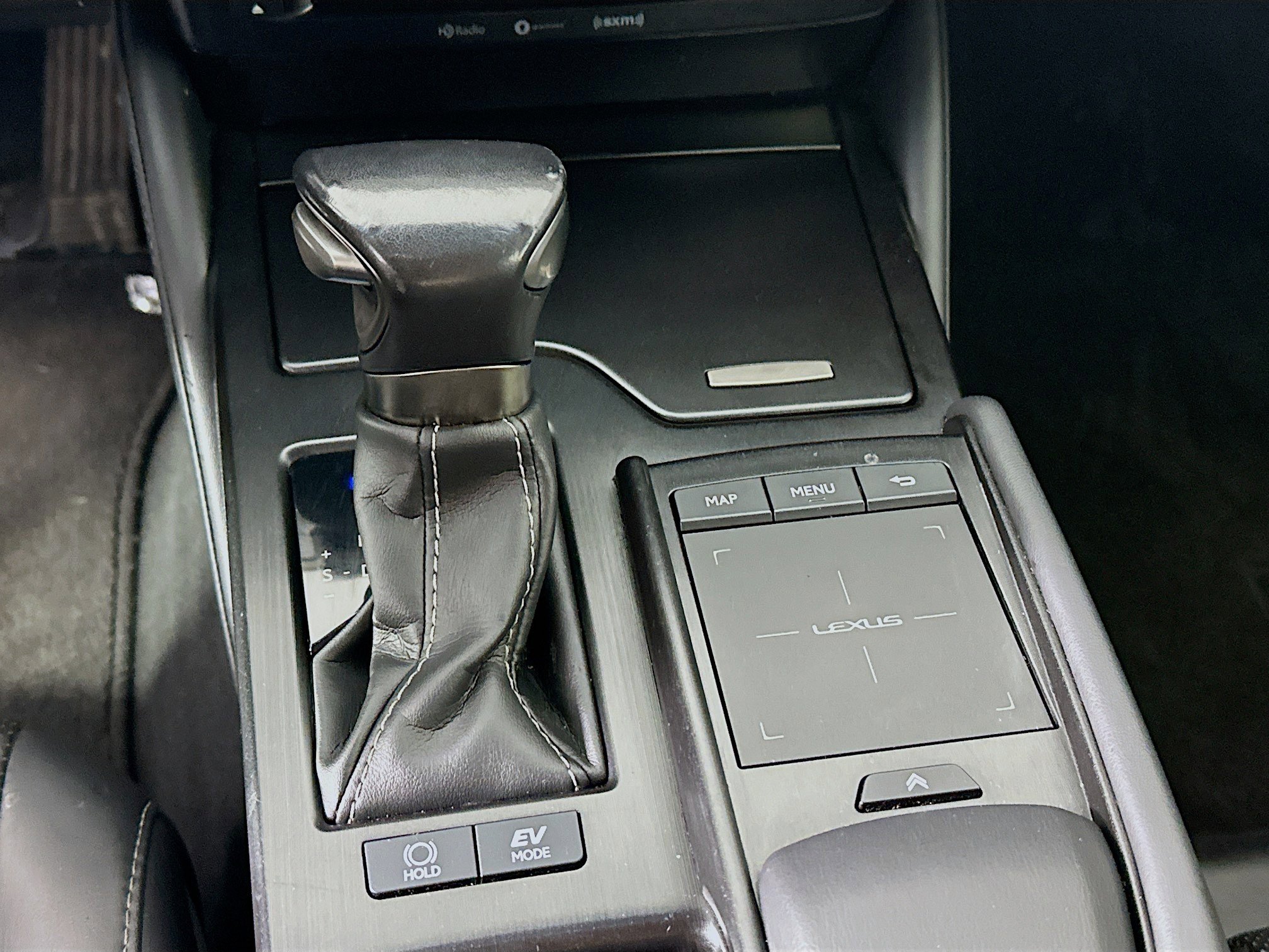 Used 2019 Lexus ES 300h w/ Premium Package FWD image 25