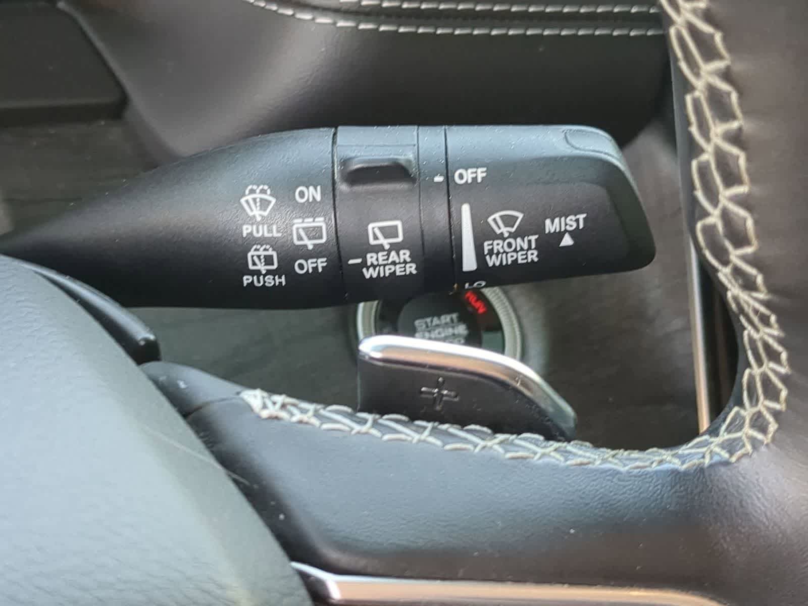 Used 2021 Jeep Grand Cherokee L Limited AWD/4WD image 25