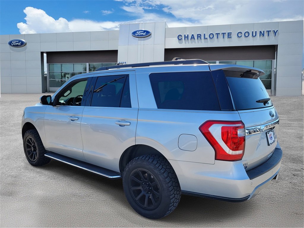 Used 2019 Ford Expedition XLT w/ Equipment Group 202A image 3