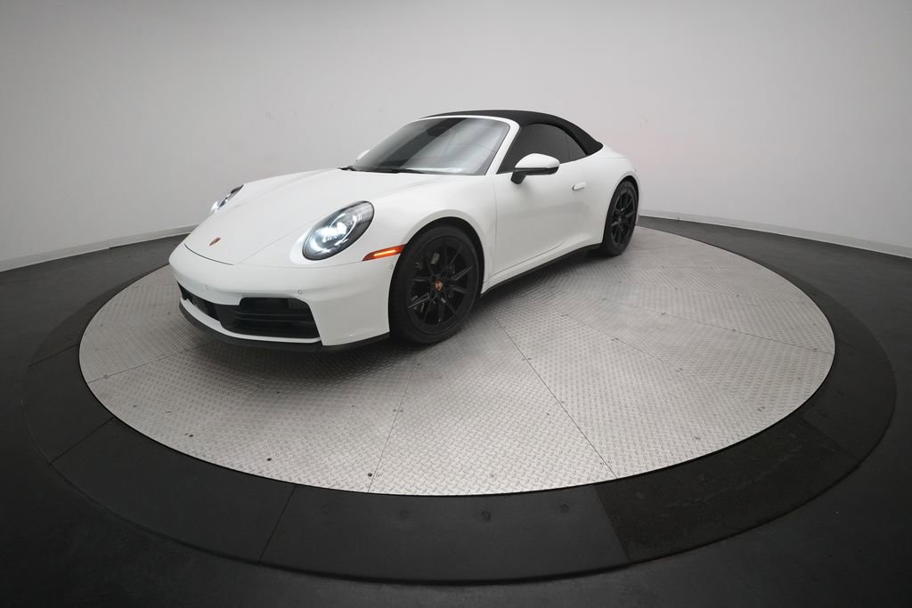 Certified 2025 Porsche 911 Carrera RWD image 26