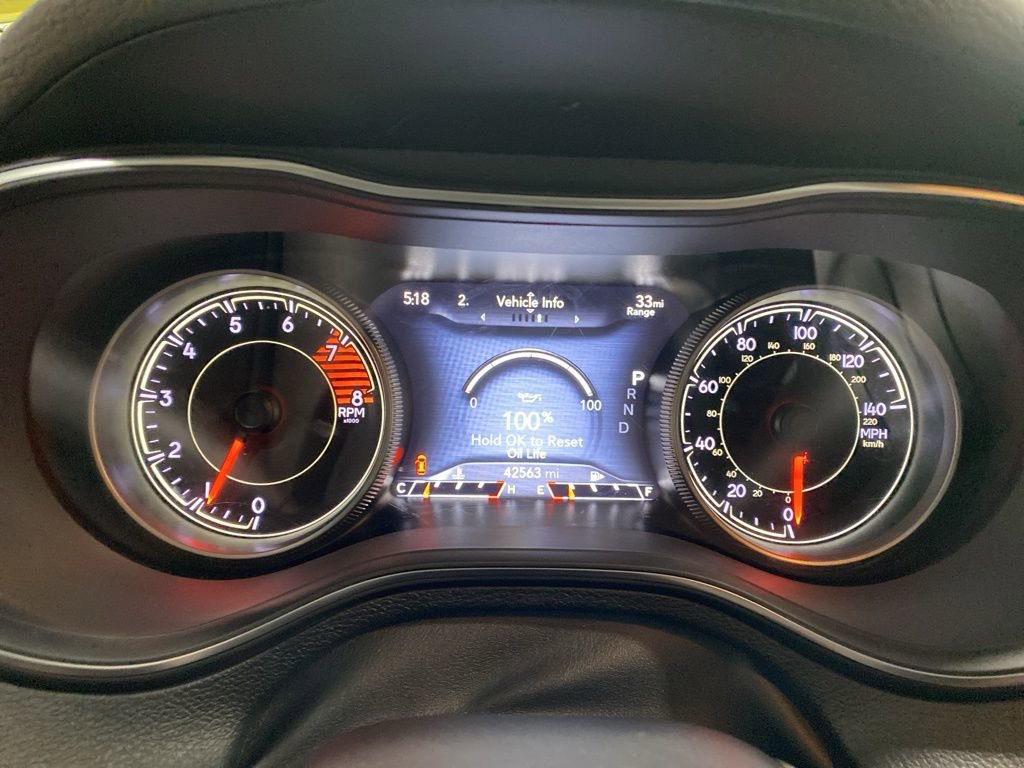 Used 2019 Jeep Cherokee Overland image 21