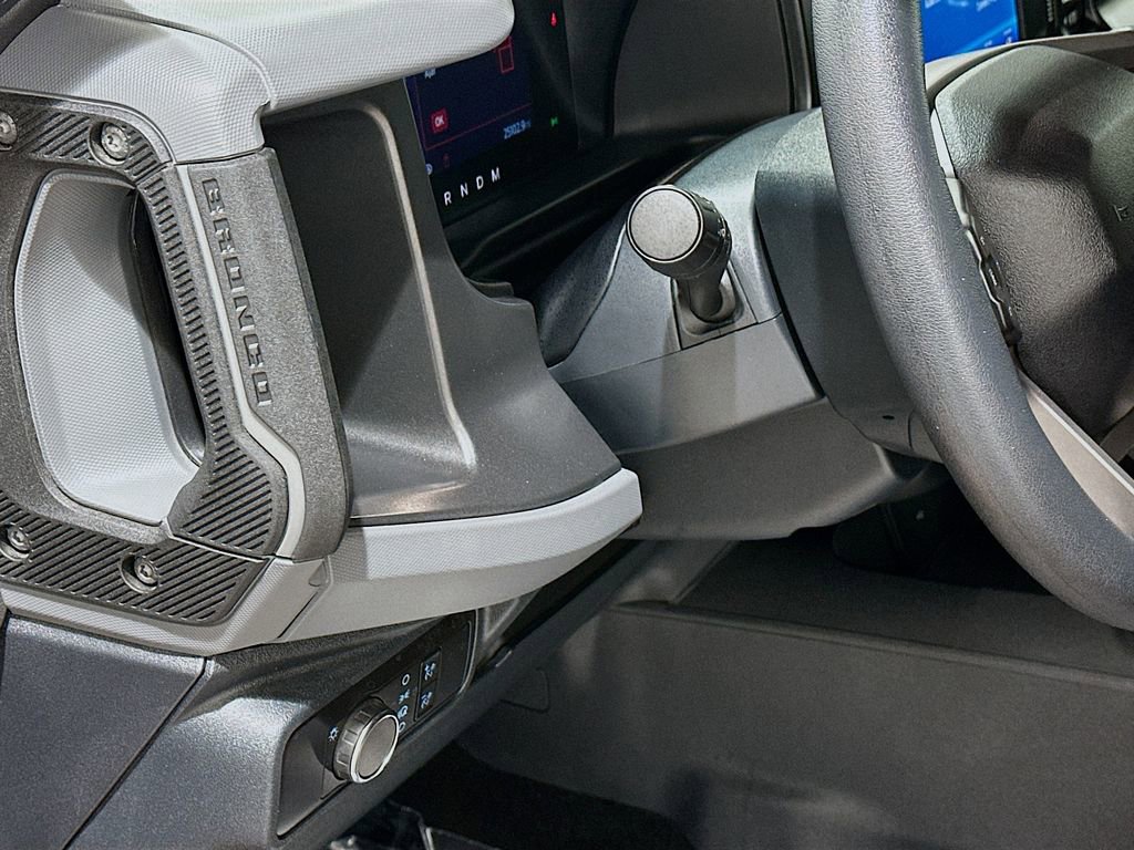 Used 2022 Ford Bronco 4-Door AWD/4WD image 10