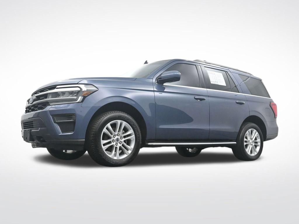 Used 2022 Ford Expedition XLT image 30