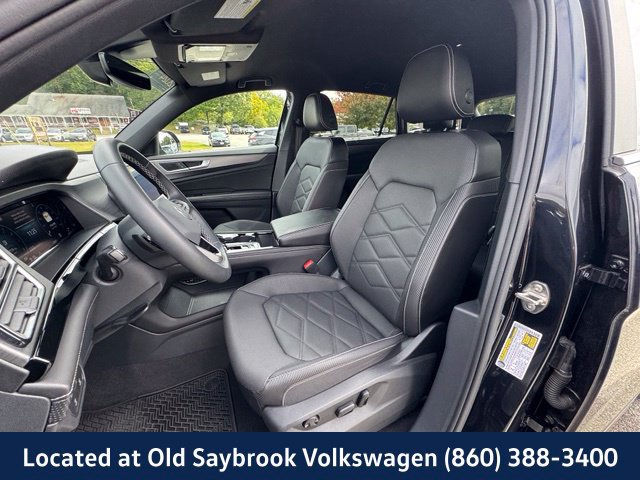 Certified 2024 Volkswagen Atlas Cross Sport SE AWD/4WD image 31