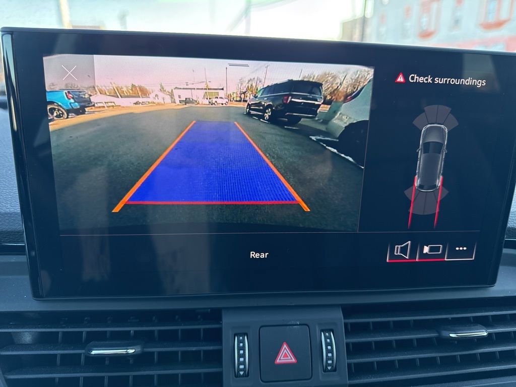 Used 2024 Audi Q5 2.0T Premium image 39