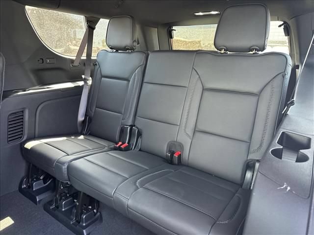 Certified 2026 GMC Yukon XL Denali w/ LPO, Floor Liner Package AWD/4WD image 19