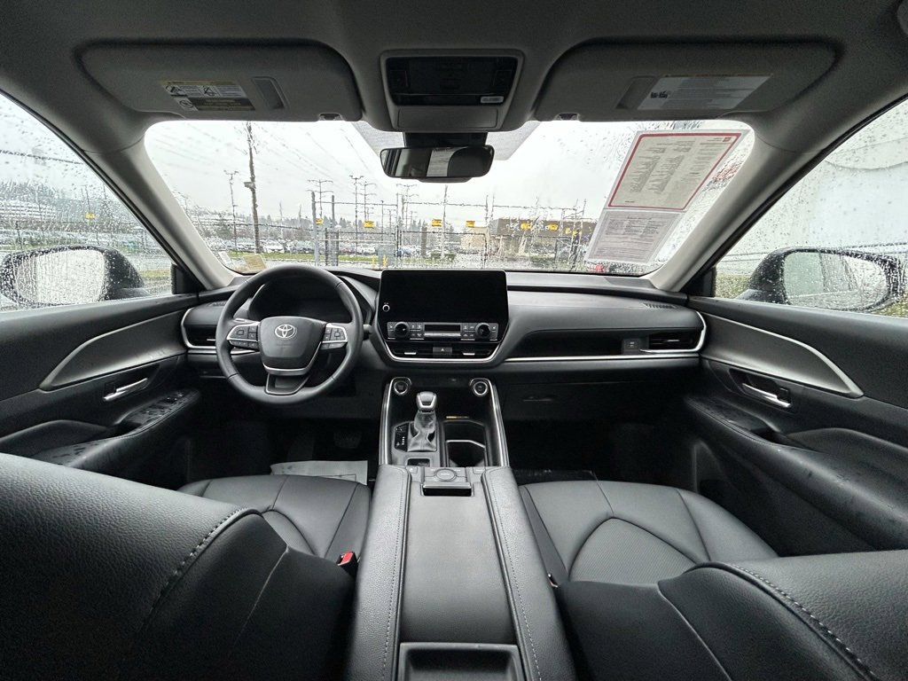Certified 2025 Toyota Grand Highlander AWD image 19