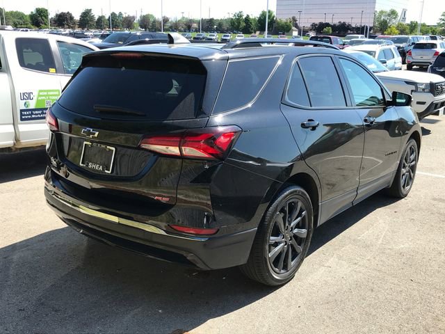 Used 2023 Chevrolet Equinox RS FWD image 2