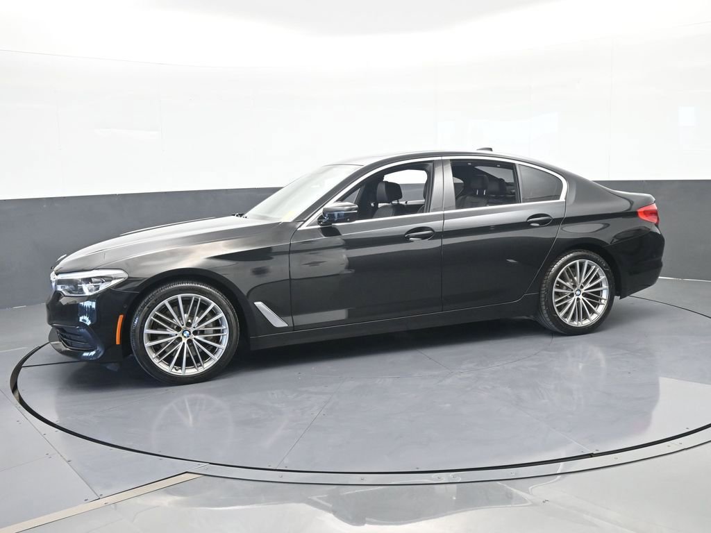 Used 2019 BMW 530i w/ Premium Package RWD image 2