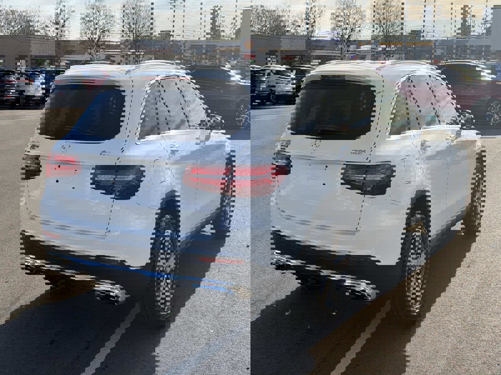 Used 2019 Mercedes-Benz GLC 300 4MATIC image 19