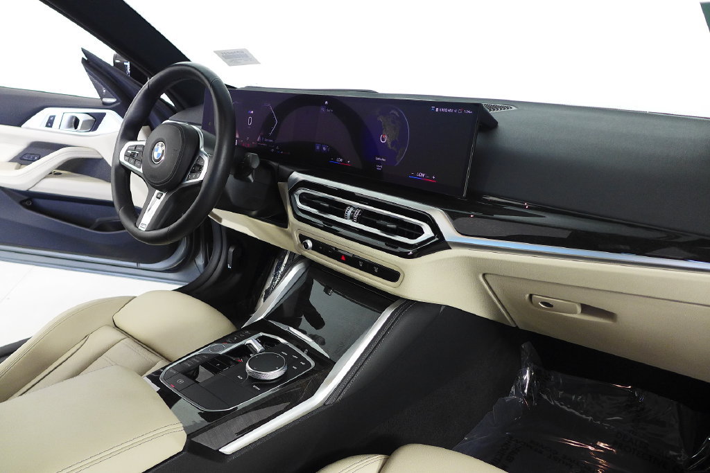 Used 2024 BMW 430i Coupe w/ M Sport Package RWD image 13