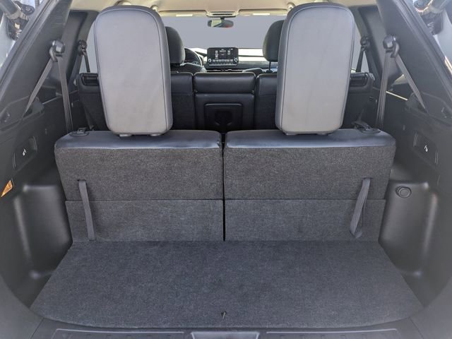 Used 2024 Mitsubishi Outlander SE image 12