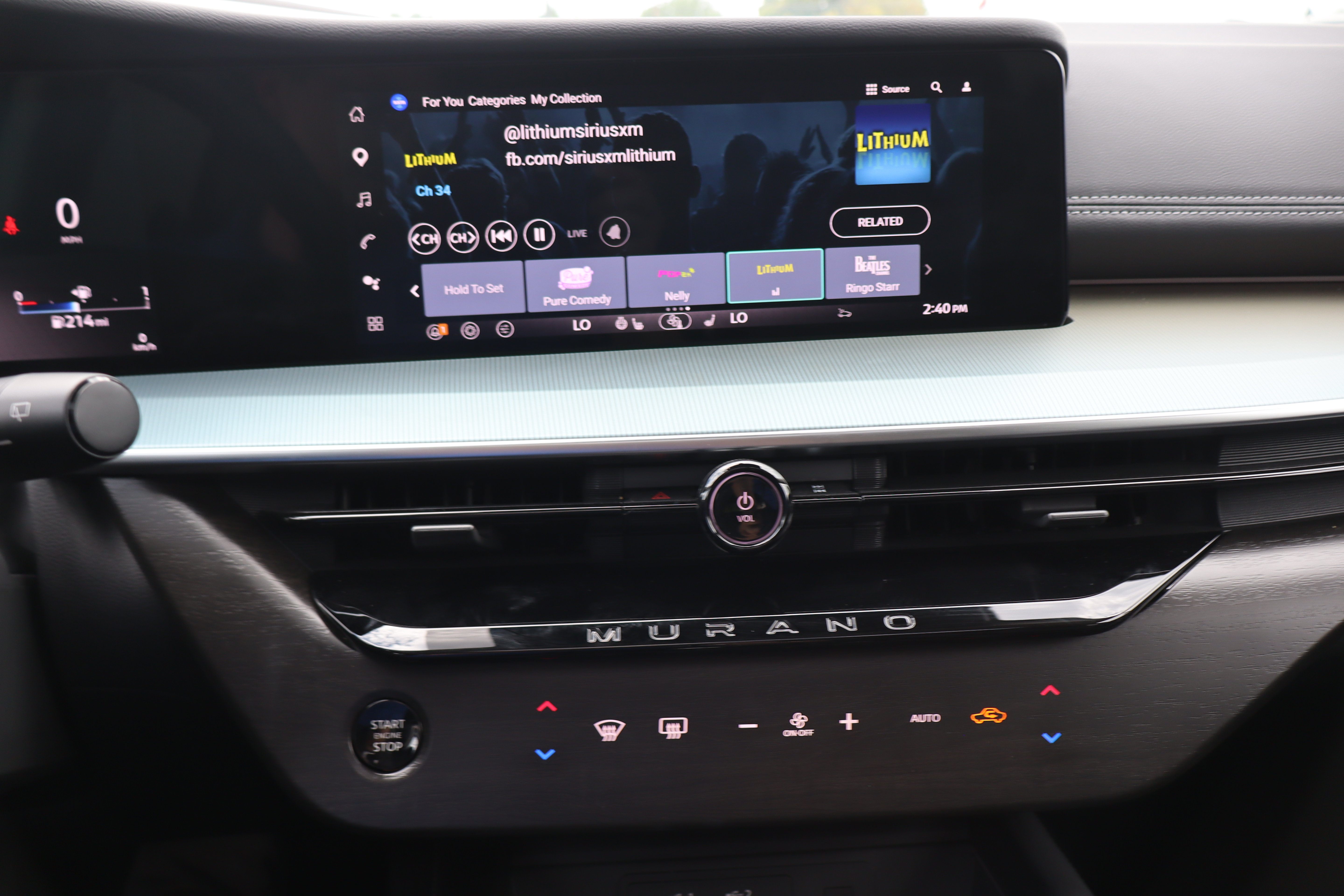 Used 2025 Nissan Murano SL AWD/4WD image 17