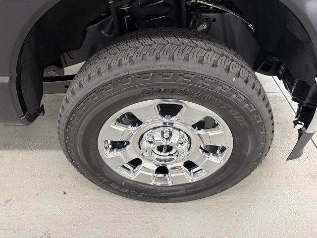 New 2026 Ford F250 4x4 Crew Cab Super Duty image 5