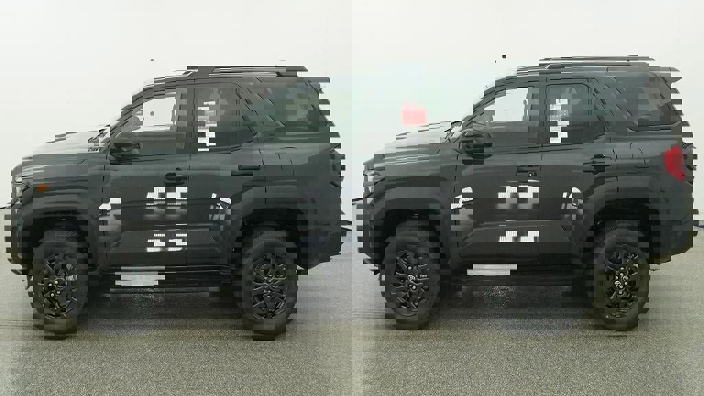 New 2026 Toyota 4Runner SR5 image 3