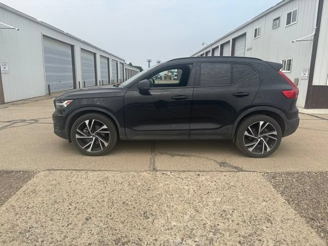 Used 2021 Volvo XC40 T5 R-Design AWD/4WD image 8