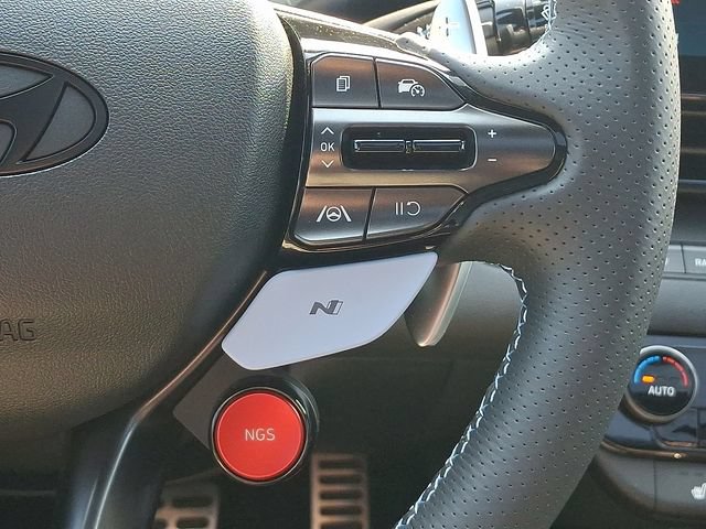 Certified 2026 Hyundai Elantra N FWD image 23