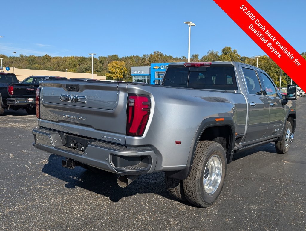 New 2026 GMC Sierra 3500 Denali Ultimate AWD/4WD image 7