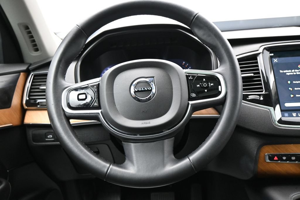 Used 2023 Volvo XC90 B6 Plus w/ Protection Package Premier AWD/4WD image 15