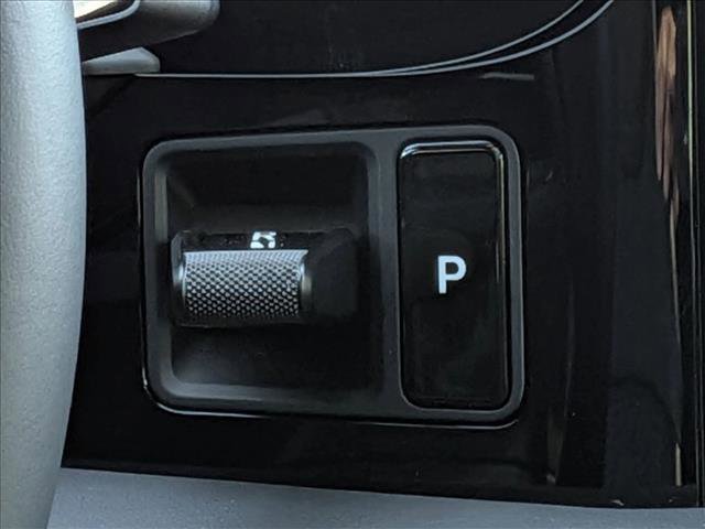 Used 2024 Porsche Taycan image 20