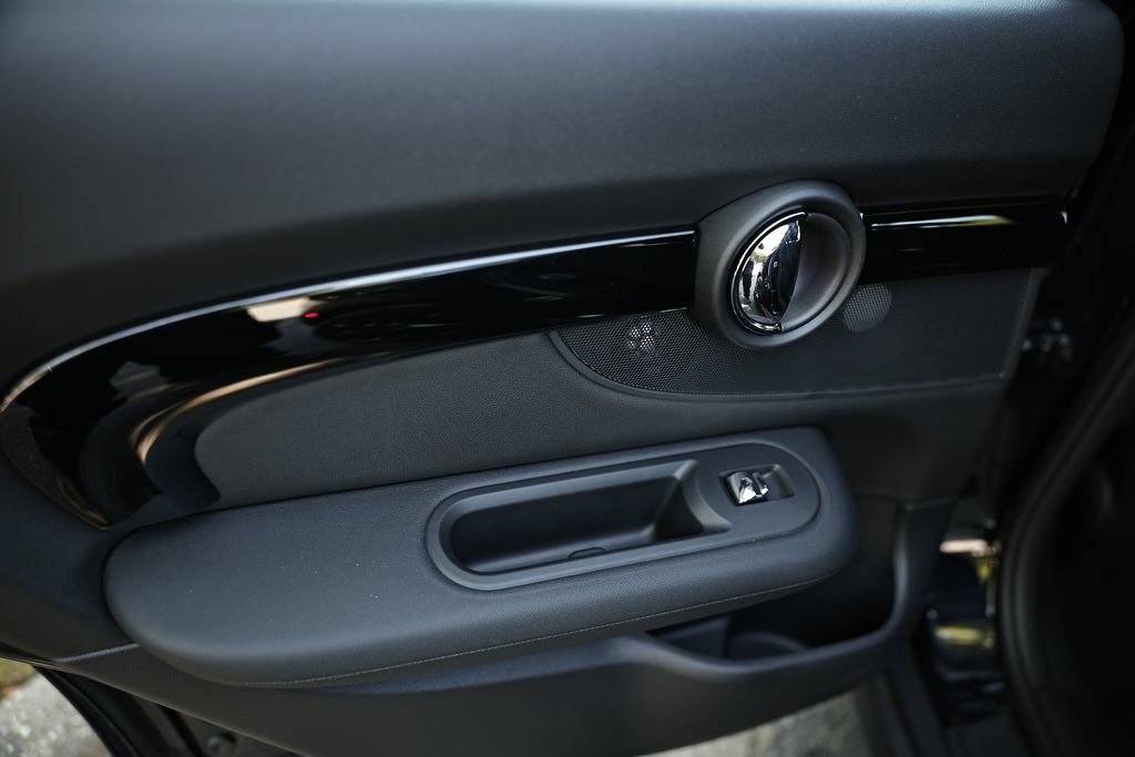 Used 2024 MINI Cooper Clubman S FWD image 21