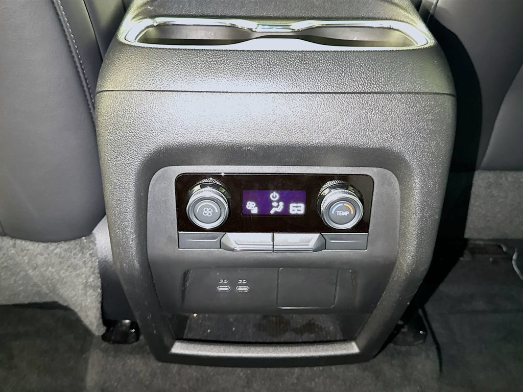 Certified 2026 Buick Enclave Sport Touring FWD image 24