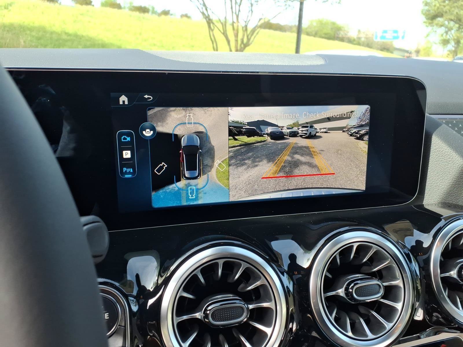 New 2026 Mercedes-Benz GLA 250 4MATIC image 30