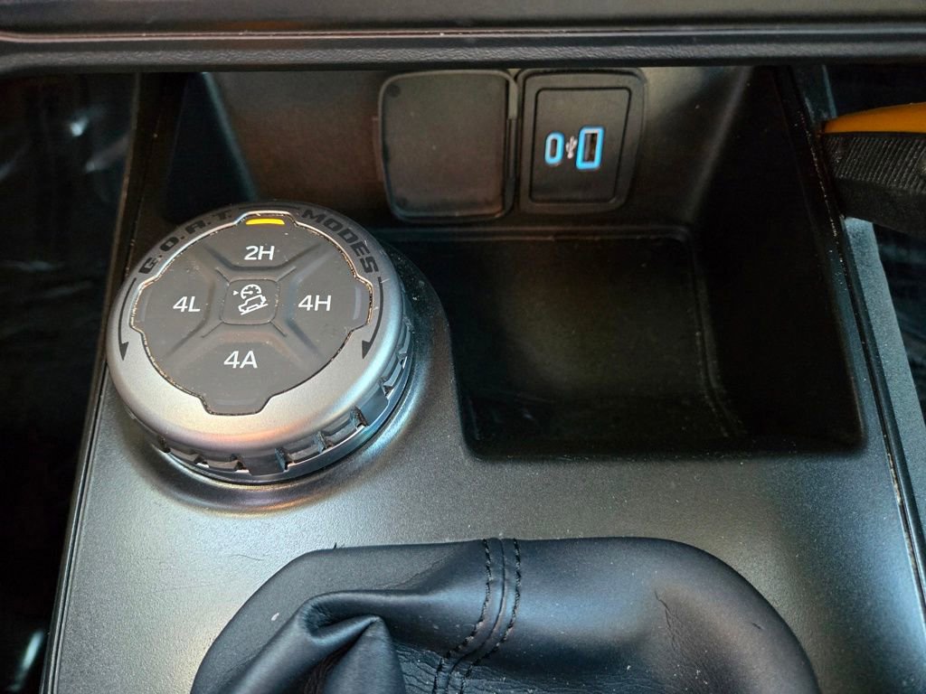 Used 2021 Ford Bronco Badlands image 32