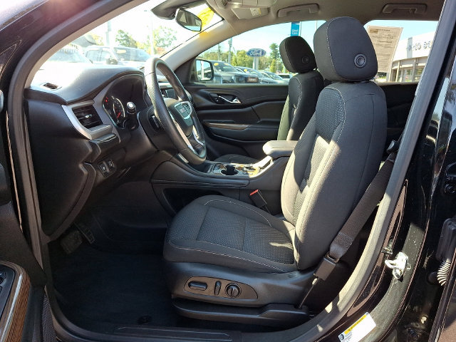 Used 2023 GMC Acadia SLE w/ Driver Convenience Package AWD/4WD image 16