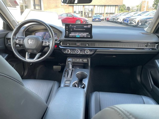 Used 2024 Honda Civic Touring image 6