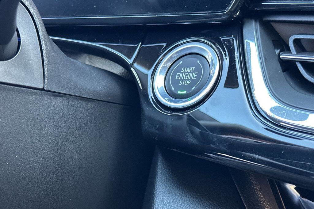 New 2026 Chevrolet Trax RS w/ Sunroof Package image 23