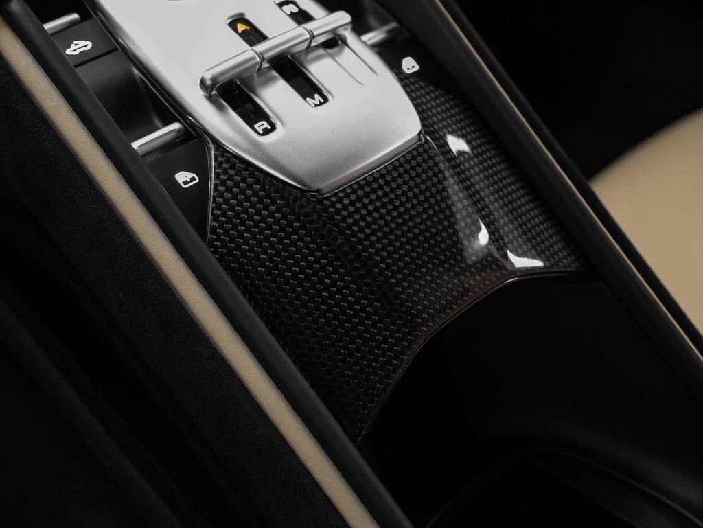 Certified 2025 Ferrari Roma Spider RWD image 57
