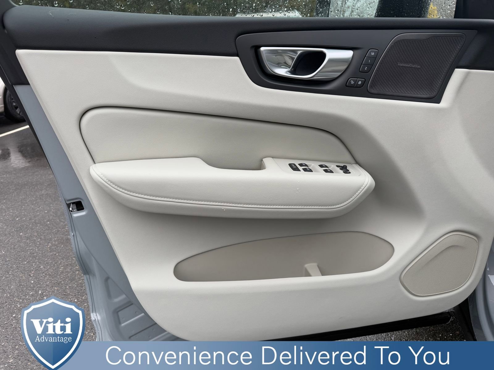New 2026 Volvo XC60 B5 Ultra w/ Protection Package Premier AWD/4WD image 11