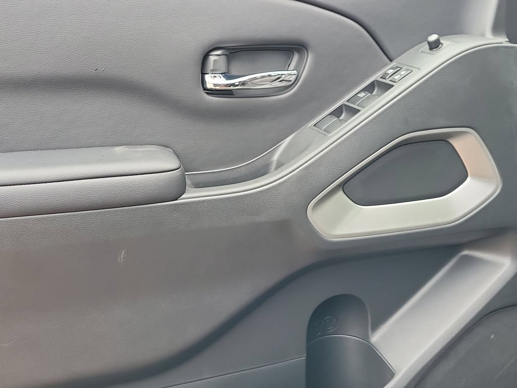 New 2025 Nissan Frontier SV AWD/4WD image 8