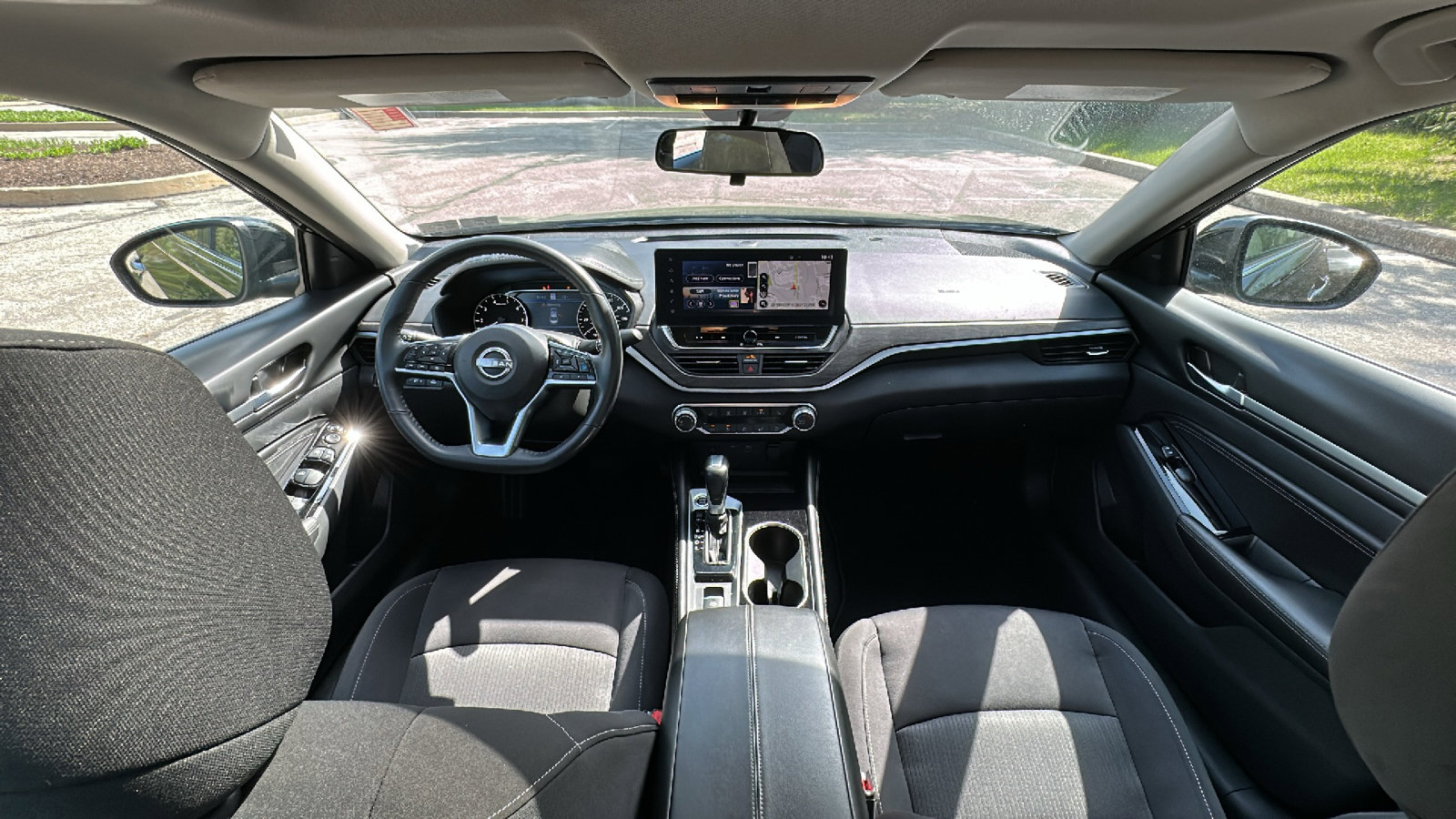 Certified 2023 Nissan Altima 2.5 SV w/ SV Premium Package image 27