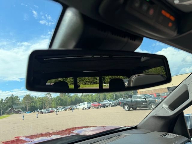Used 2025 GMC Canyon Denali AWD/4WD image 29