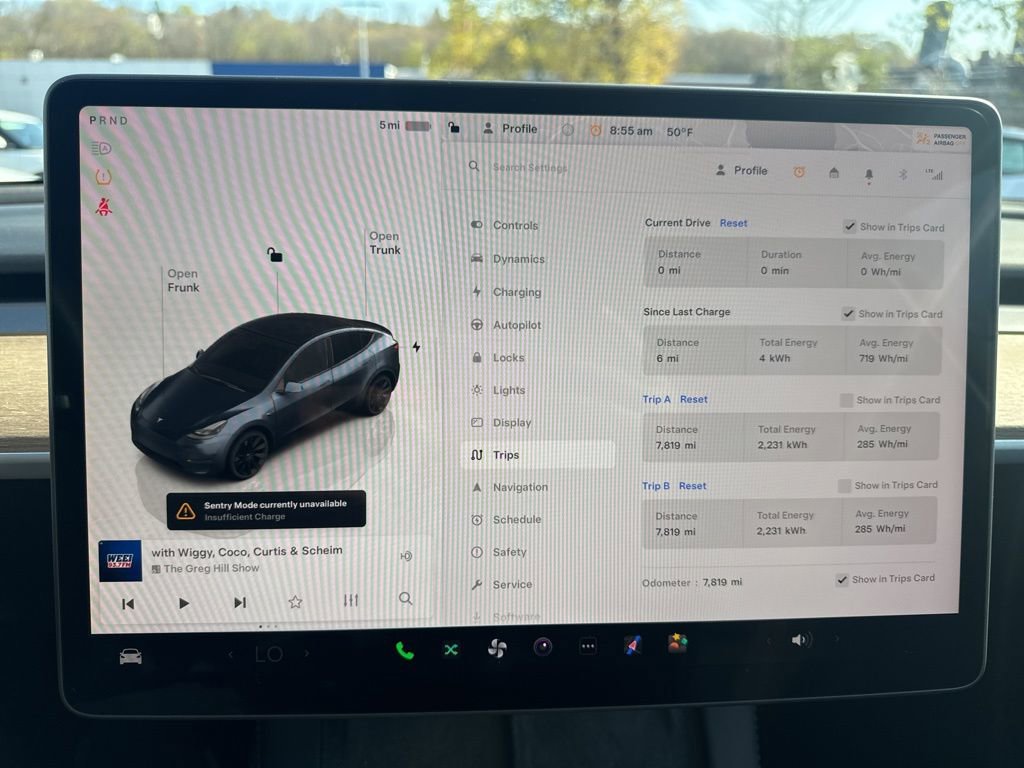 Used 2024 Tesla Model Y Long Range AWD/4WD image 26