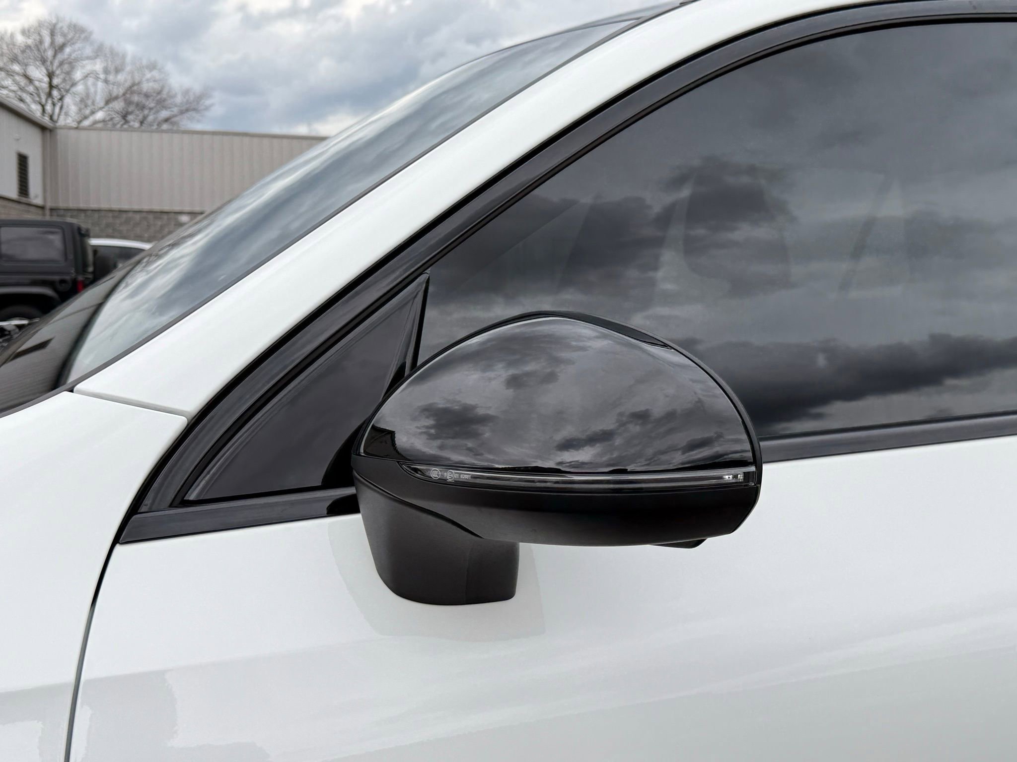 Used 2026 Mercedes-Benz GLC 43 AMG 4MATIC image 16