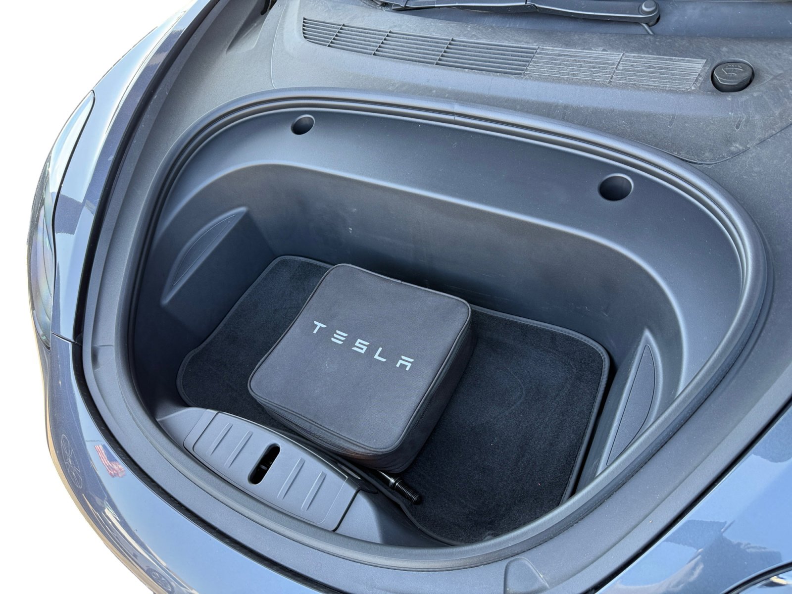 Used 2018 Tesla Model 3 Long Range image 10